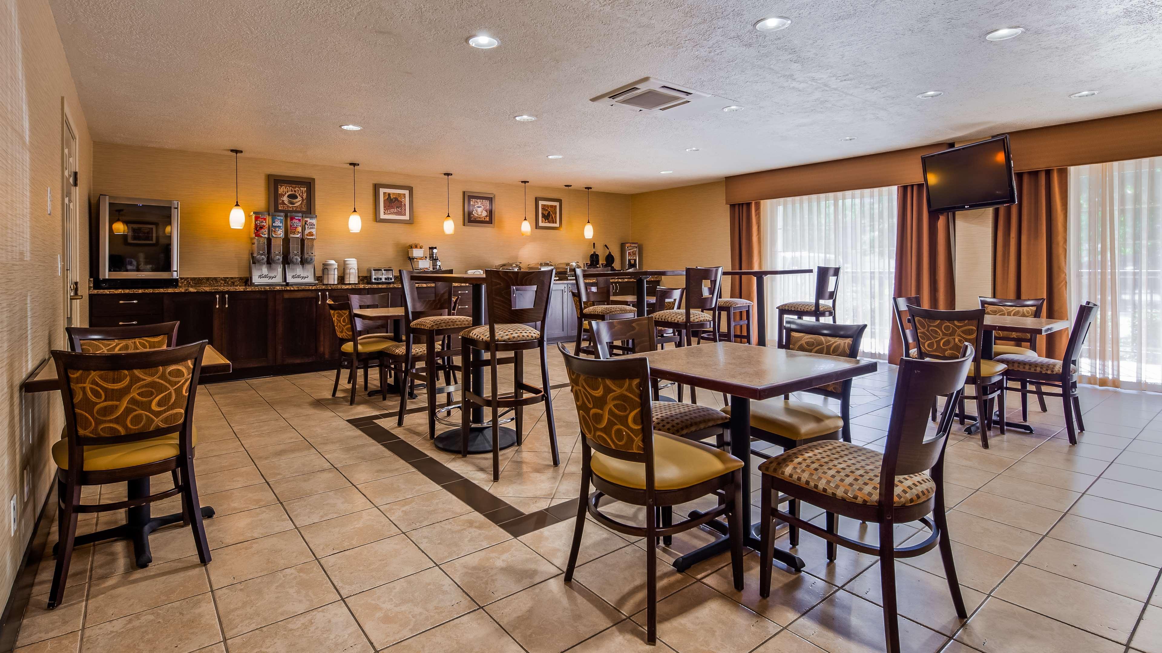 Western Grand Manor 3*