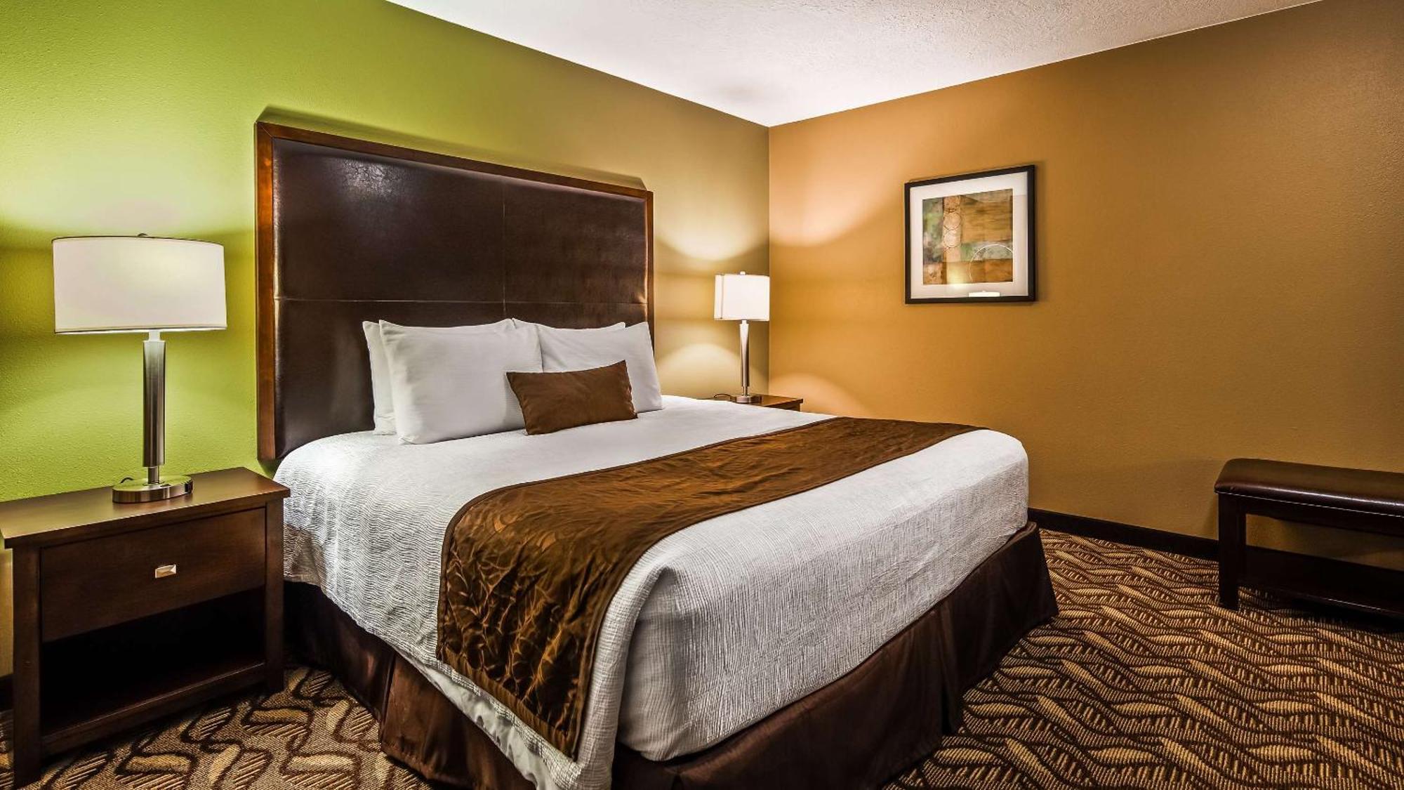 Western Grand Manor 3*