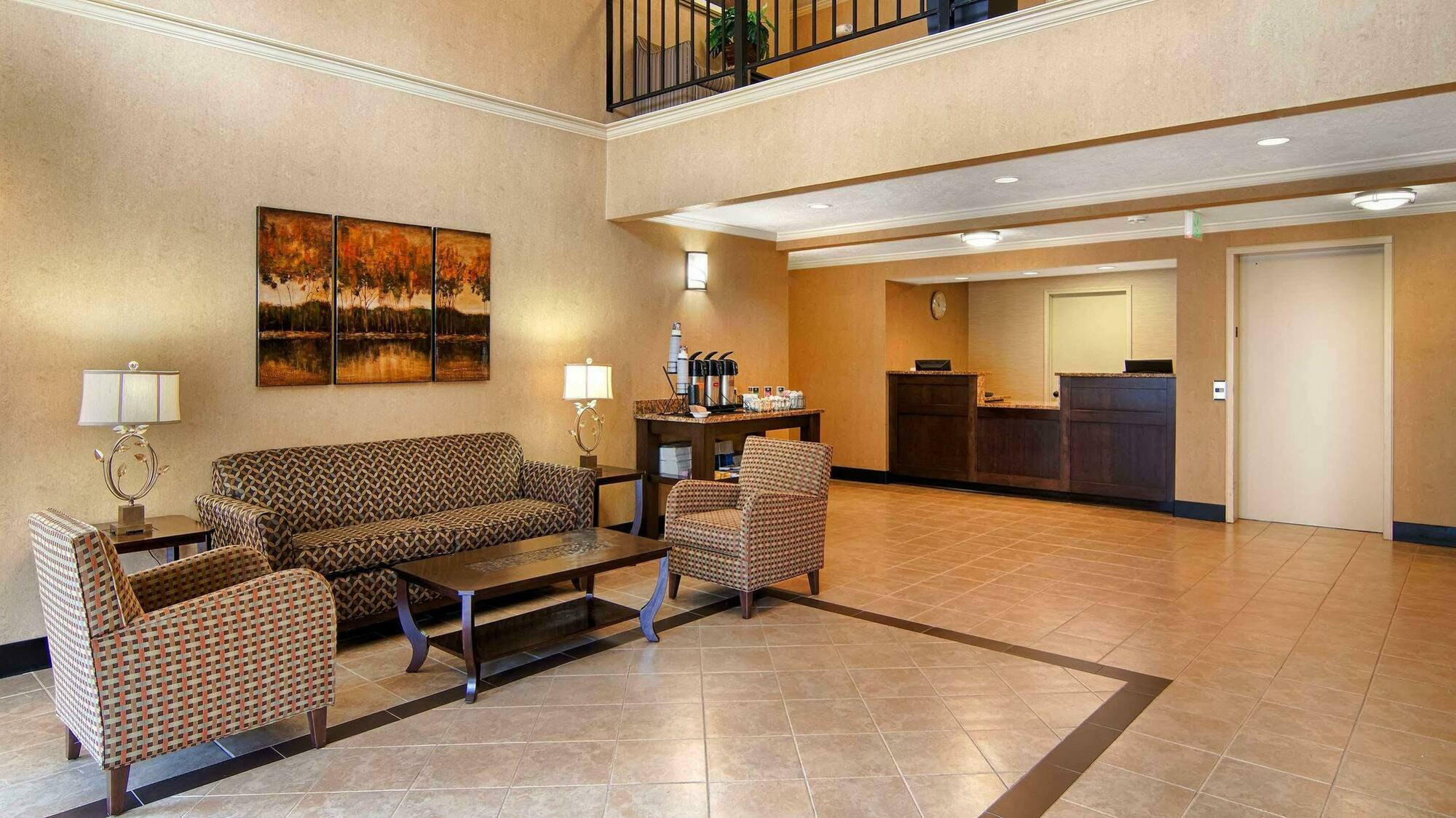 Western Grand Manor Hotel